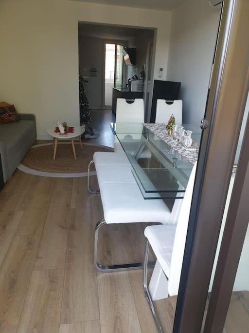 Cosy T3, Proche Centre Apartment